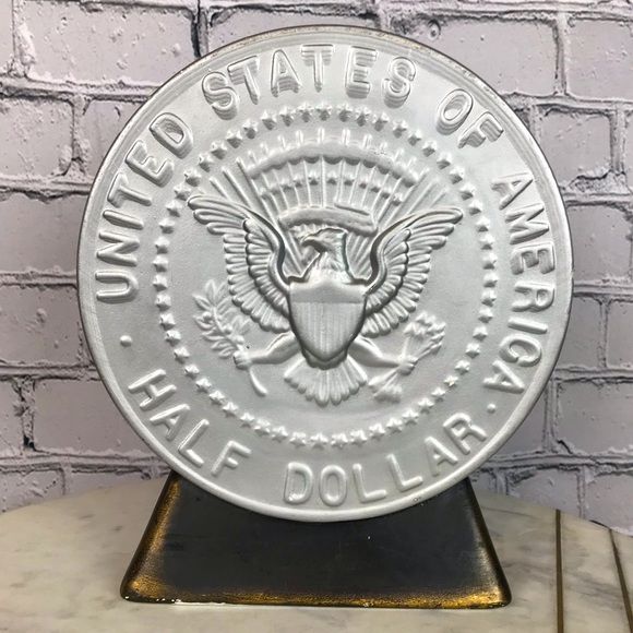 John F. Kennedy Vintage JFK Half Dollar 50 Cents Ceramic Silver Coin Bank - Picture 2 of 6